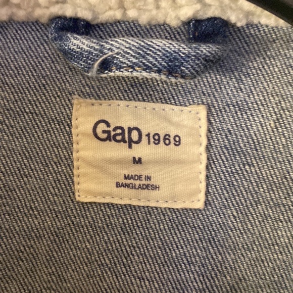 Gap 1969 Light Indigo Denim Jean Jacket with Fur - Picture 5 of 6
